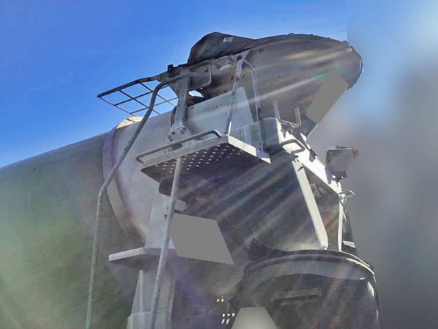 UDトラックスクオンミキサー車（コンクリートミキサー）大型（10t）[写真05]