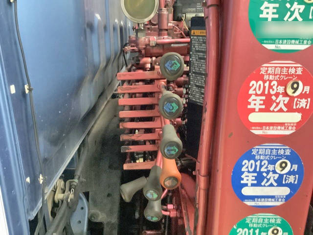 いすゞエルフダンプ・クレーン付小型（2t・3t）[写真13]