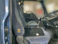 いすゞエルフダンプ・クレーン付小型（2t・3t）[写真31]