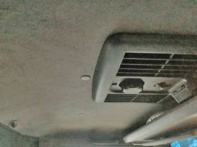 いすゞエルフダンプ・クレーン付小型（2t・3t）[写真33]