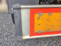 いすゞエルフダンプ・クレーン付小型（2t・3t）[写真37]