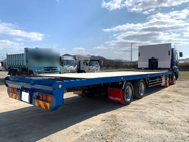 いすゞギガセルフローダー大型（10t）[写真02]