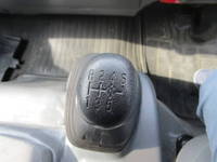 いすゞエルフアルミバン小型（2t・3t）[写真09]