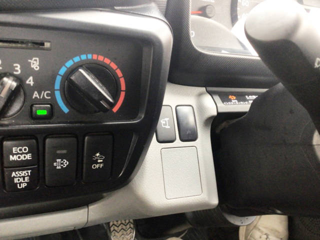 日野デュトロクレーン4段小型（2t・3t）[写真28]