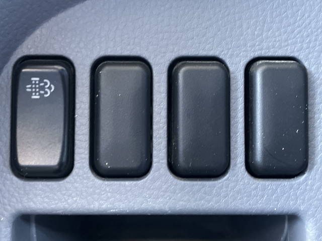 三菱ふそうキャンター平ボディ小型（2t・3t）[写真37]