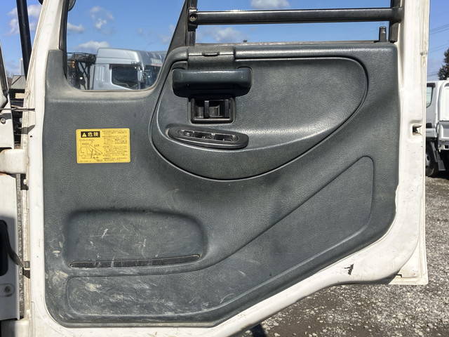 UDトラックスその他の車種深ダンプ（土砂禁ダンプ）中型（4t）[写真28]