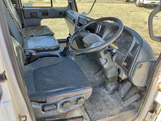 UDトラックスその他の車種深ダンプ（土砂禁ダンプ）中型（4t）[写真32]