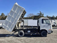 UDトラックスその他の車種深ダンプ（土砂禁ダンプ）中型（4t）[写真08]