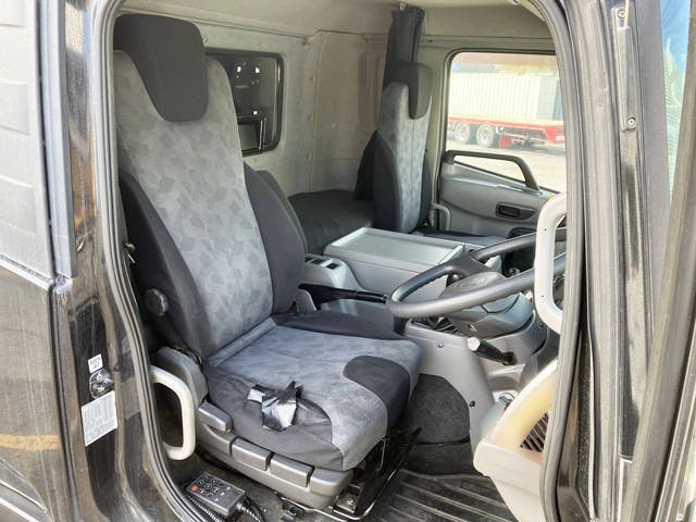 UDトラックスコンドルアルミウイング中型（4t）[写真29]