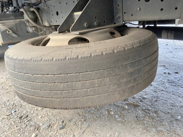 日野デュトロ冷凍車（冷蔵車）小型（2t・3t）[写真18]