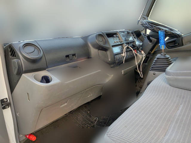 日野デュトロ冷凍車（冷蔵車）小型（2t・3t）[写真27]