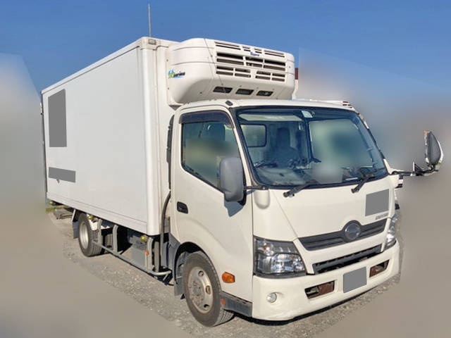 日野デュトロ冷凍車（冷蔵車）小型（2t・3t）[写真03]