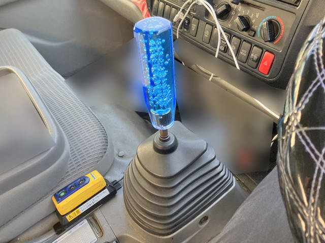 日野デュトロ冷凍車（冷蔵車）小型（2t・3t）[写真34]