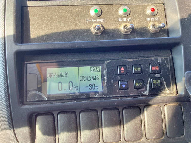 日野デュトロ冷凍車（冷蔵車）小型（2t・3t）[写真32]