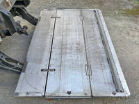 日野デュトロ冷凍車（冷蔵車）小型（2t・3t）[写真10]