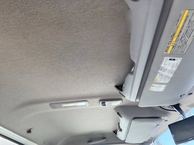 日野デュトロ冷凍車（冷蔵車）小型（2t・3t）[写真29]