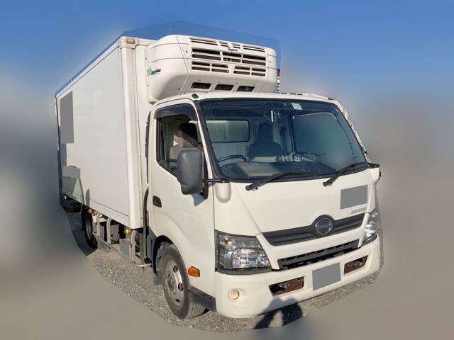 日野デュトロ冷凍車（冷蔵車）小型（2t・3t）[写真03]