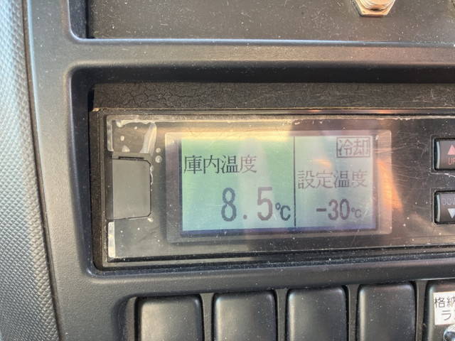 日野デュトロ冷凍車（冷蔵車）小型（2t・3t）[写真34]