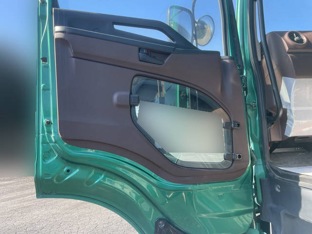 日野プロフィアトレーラーヘッド（トラクターヘッド）大型（10t）[写真27]