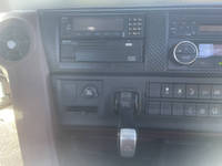 日野プロフィアトレーラーヘッド（トラクターヘッド）大型（10t）[写真35]