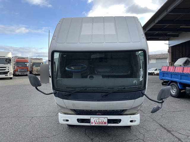 三菱ふそうキャンタークレーン付小型（2t・3t）[写真11]