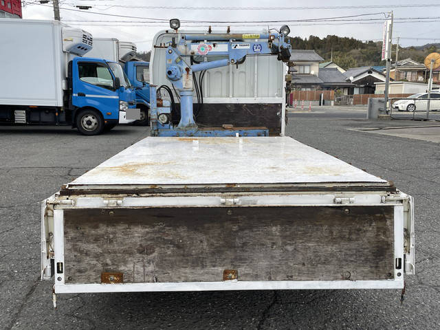 三菱ふそうキャンタークレーン付小型（2t・3t）[写真13]