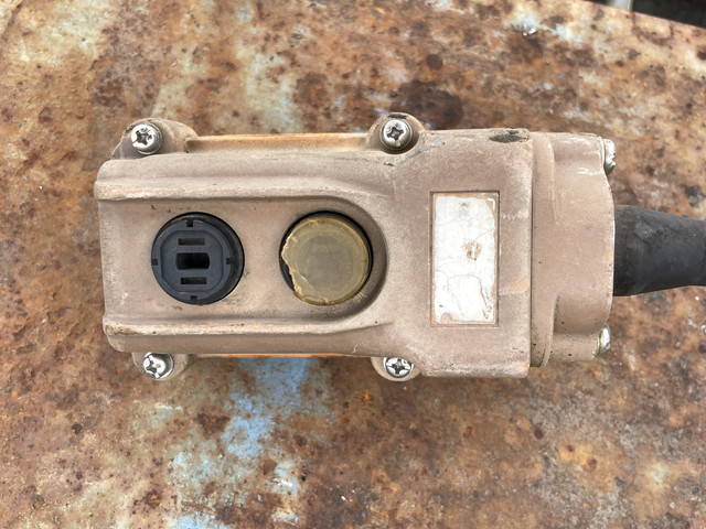 三菱ふそうキャンタークレーン付小型（2t・3t）[写真16]