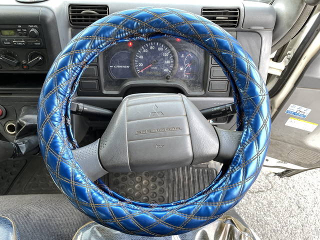 三菱ふそうキャンタークレーン付小型（2t・3t）[写真34]