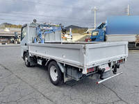 三菱ふそうキャンタークレーン付小型（2t・3t）[写真04]