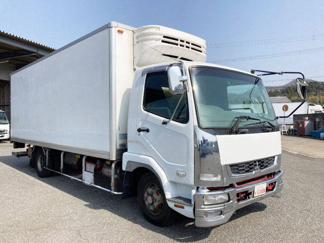 三菱ふそうファイター冷凍車（冷蔵車）中型（4t）[写真03]