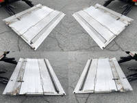 日野レンジャー幌ウイング中型（4t）[写真11]