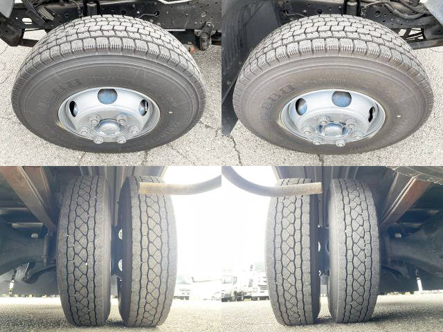 日野レンジャー幌ウイング中型（4t）[写真22]