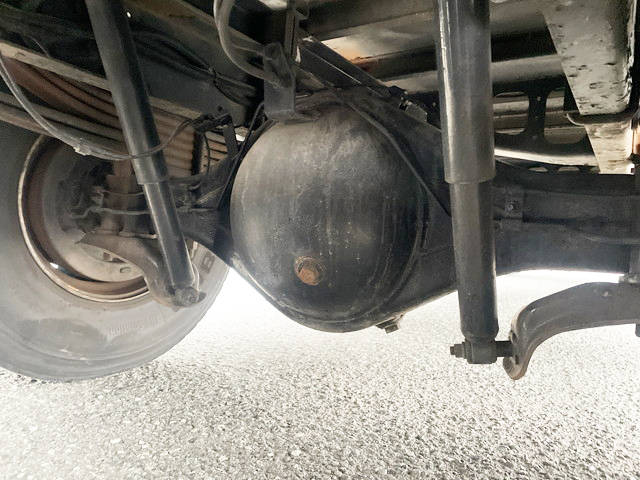 日野レンジャー幌ウイング中型（4t）[写真24]