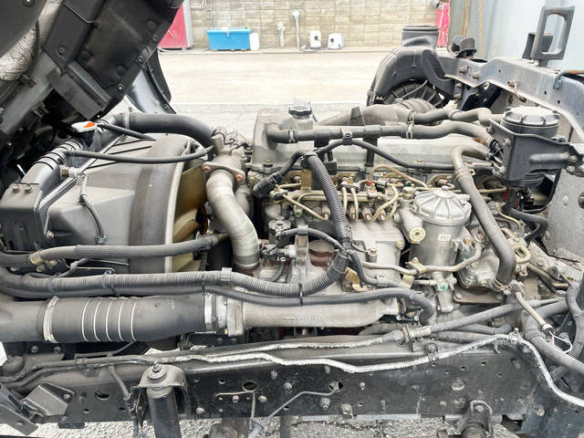 日野レンジャー幌ウイング中型（4t）[写真25]