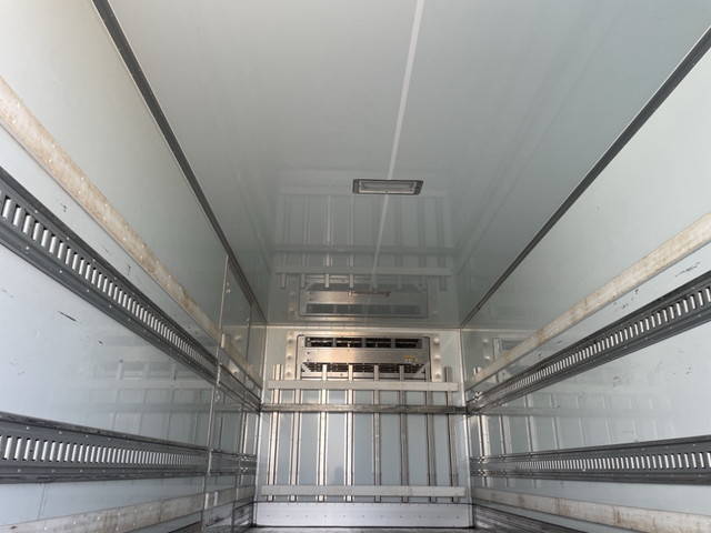 日野レンジャー冷凍車（冷蔵車）中型（4t）[写真11]