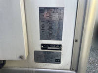 日野レンジャー冷凍車（冷蔵車）中型（4t）[写真12]