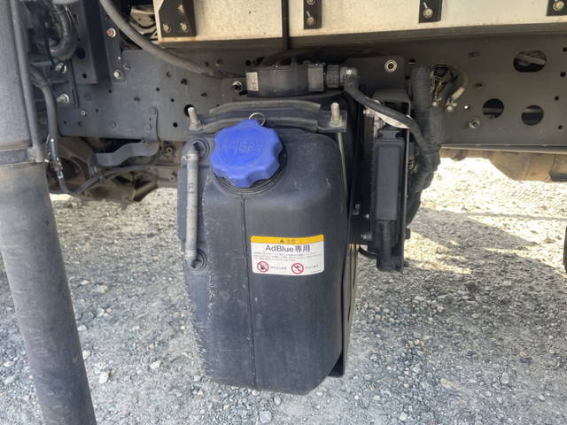 日野レンジャー冷凍車（冷蔵車）中型（4t）[写真22]