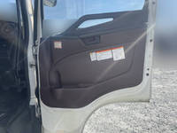 日野レンジャー冷凍車（冷蔵車）中型（4t）[写真28]