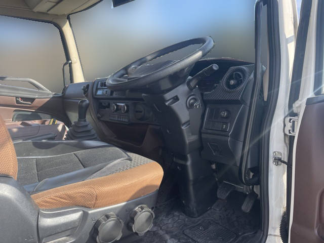 日野レンジャー冷凍車（冷蔵車）中型（4t）[写真30]