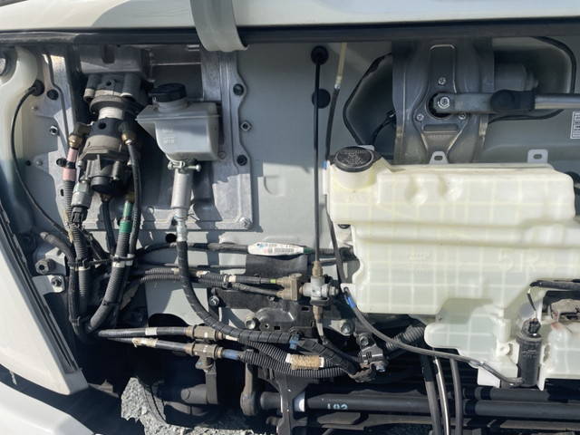 日野レンジャー冷凍車（冷蔵車）中型（4t）[写真07]