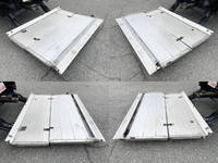 三菱ふそうファイター冷凍車（冷蔵車）中型（4t）[写真11]