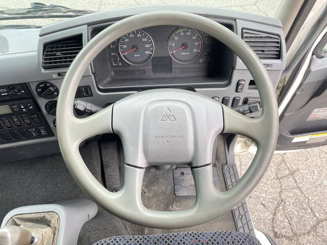 三菱ふそうファイター冷凍車（冷蔵車）中型（4t）[写真34]