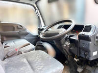 いすゞエルフ平ボディ小型（2t・3t）[写真21]