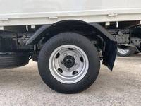 三菱ふそうキャンター平ボディ小型（2t・3t）[写真13]