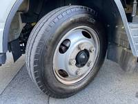 三菱ふそうキャンター平ボディ小型（2t・3t）[写真15]