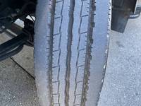 三菱ふそうキャンター平ボディ小型（2t・3t）[写真16]