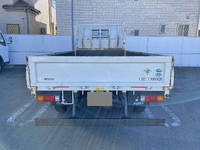 三菱ふそうキャンター平ボディ小型（2t・3t）[写真05]