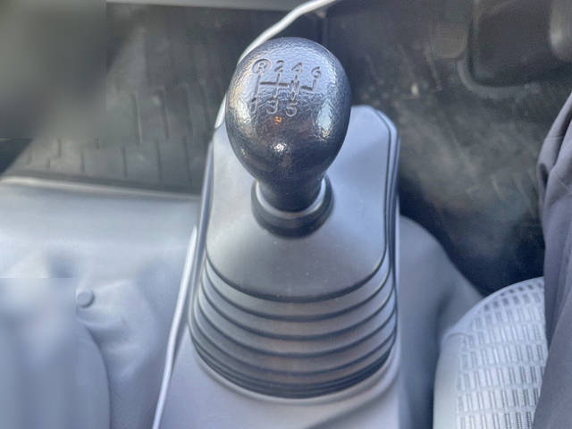 日野デュトロセーフティローダー小型（2t・3t）[写真37]