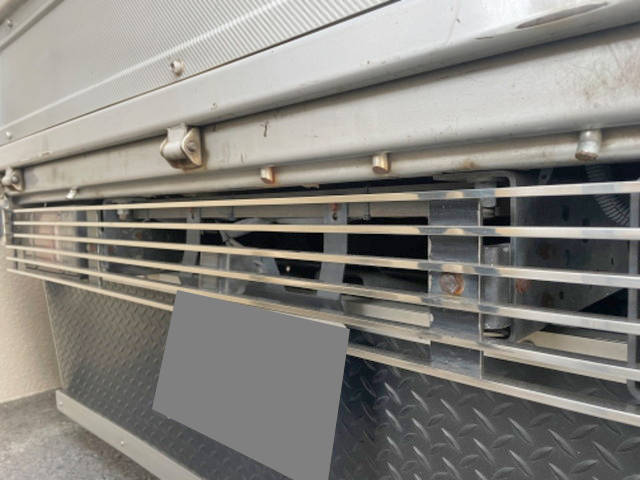 いすゞエルフ平ボディ小型（2t・3t）[写真06]