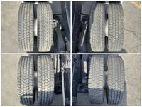 いすゞギガ深ダンプ（土砂禁ダンプ）大型（10t）[写真22]